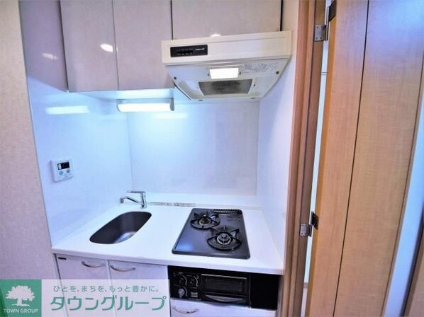 グリフィン新横浜・七番館の物件内観写真